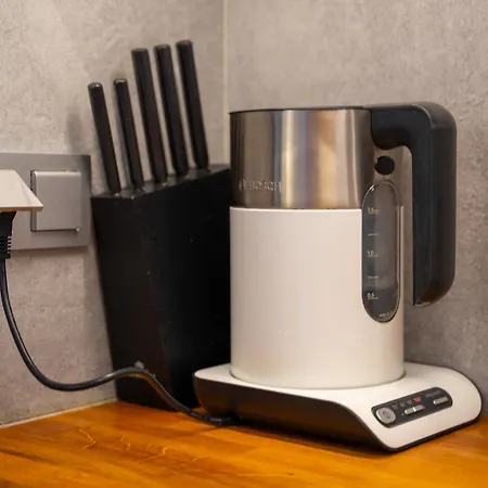 Kolejowa - Parking, Balcony, Workspace - By Rentujemy 公寓 华沙