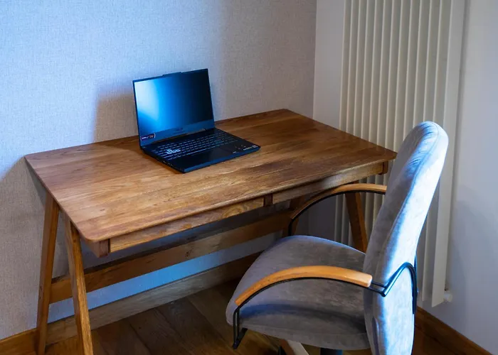 Kolejowa - Parking, Balcony, Workspace - By Rentujemy Warsaw