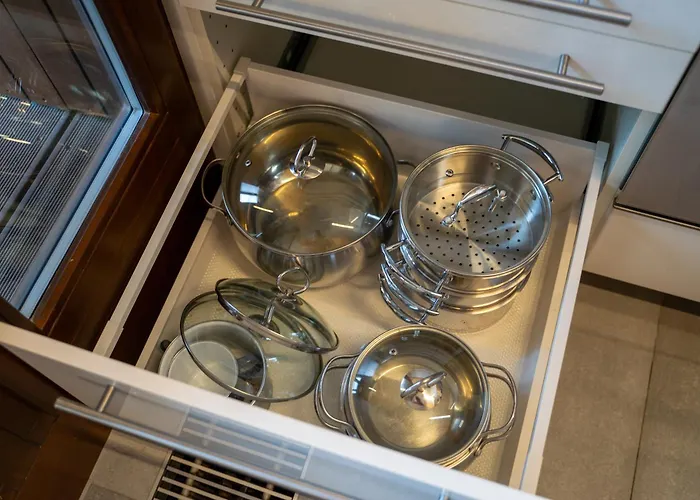 Kolejowa - Parking, Balcony, Workspace - By Rentujemy Apartment