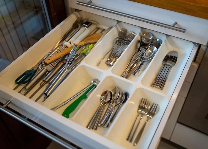 Apartment Kolejowa - Parking, Balcony, Workspace - By Rentujemy *