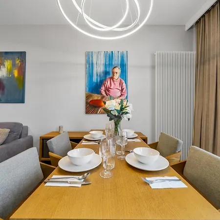 Apartamento Kolejowa - Parking, Balcony, Workspace - By Rentujemy *